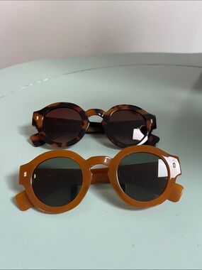Round Retro Sunglasses in Tortoiseshell & Amber
